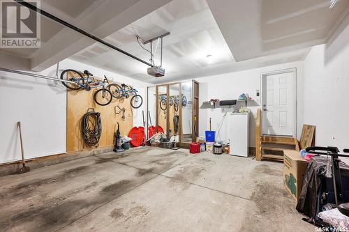 5577 Norseman Crescent, Regina, SK - Indoor Photo Showing Garage