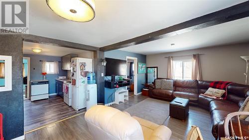 29 Carlton Street, Redvers, SK - Indoor Photo Showing Living Room