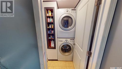 29 Carlton Street, Redvers, SK - Indoor Photo Showing Laundry Room