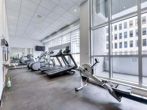 Exercise room - Ph2204-1225 Boul. Robert-Bourassa, Montréal (Ville-Marie), QC - Indoor Photo Showing Gym Room