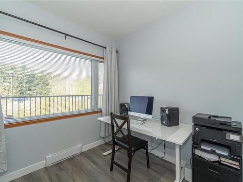 108-150 Nursery Hill Dr, View Royal, BC - Indoor Photo Showing Office