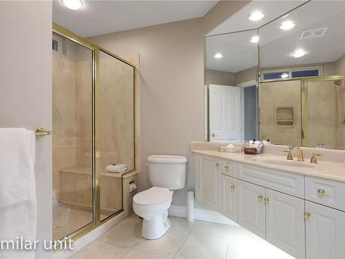 308/307 C-366 Clubhouse Dr, Courtenay, BC - Indoor Photo Showing Bathroom