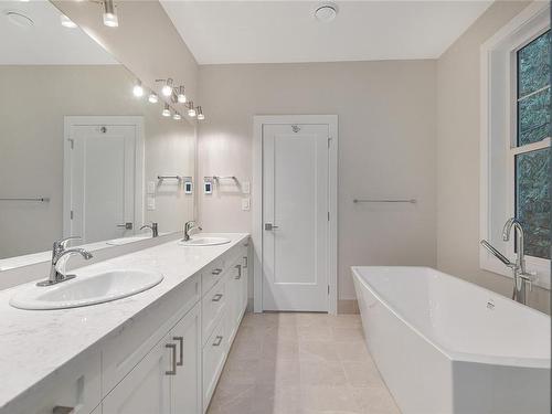 3315 West Oak Pl, Langford, BC - Indoor Photo Showing Bathroom