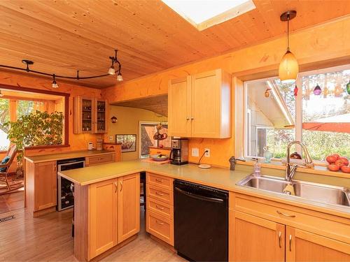 1450 North End Rd, Salt Spring, BC - Indoor Photo Showing Kitchen With Double Sink