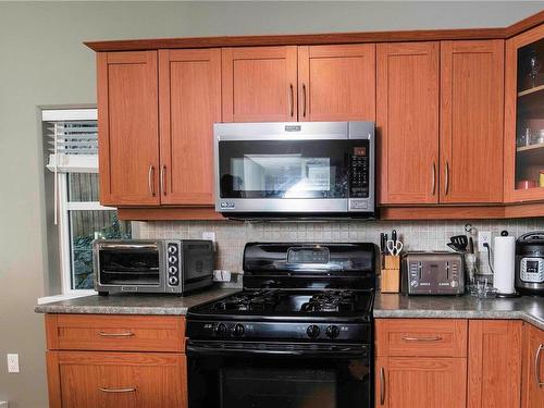 574 Pacific Ridge, Langford, BC - Indoor Photo Showing Kitchen