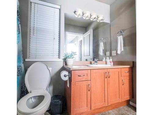 574 Pacific Ridge, Langford, BC - Indoor Photo Showing Bathroom