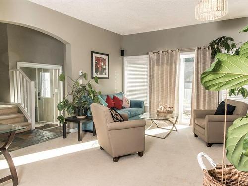 574 Pacific Ridge, Langford, BC - Indoor Photo Showing Living Room