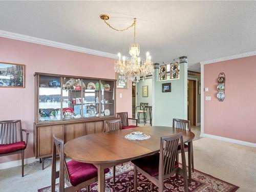 407-169 Island Hwy South, Campbell River, BC - Indoor Photo Showing Dining Room