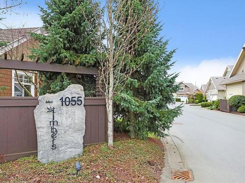 101-1055 Crown Isle Dr, Courtenay, BC - Outdoor