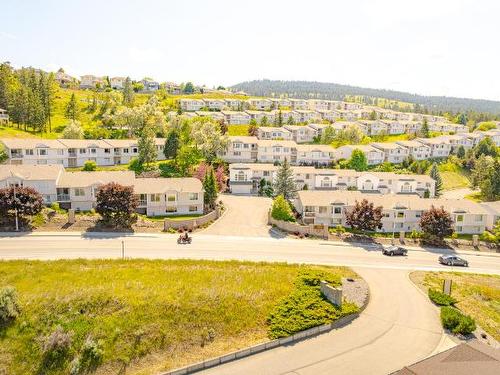 28-2022 Pacific Way, Kamloops, BC - Outdoor With View