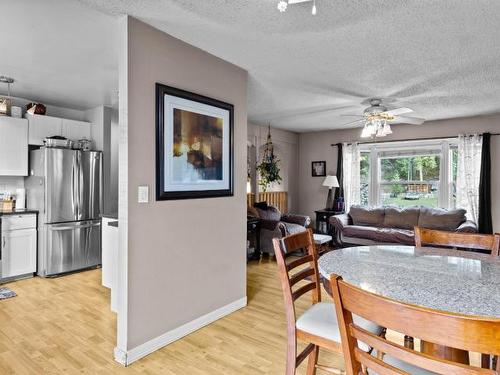 4683 Birch Lane, Barriere, BC - Indoor Photo Showing Other Room