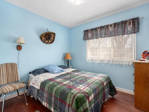 644 Brandon Ave, Kamloops, BC - Indoor Photo Showing Bedroom