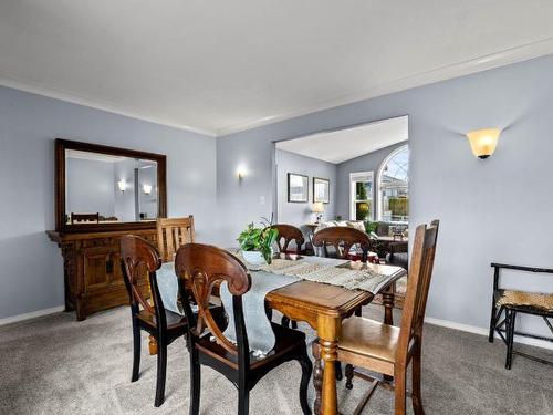 172 Chancellor Drive, Kamloops, BC - Indoor Photo Showing Dining Room