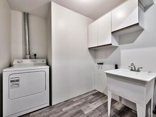 5-1575 Springhill Drive, Kamloops, BC - Indoor Photo Showing Laundry Room