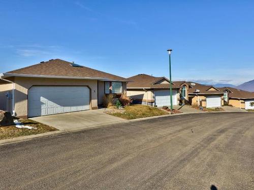 5-1575 Springhill Drive, Kamloops, BC - Outdoor With Facade