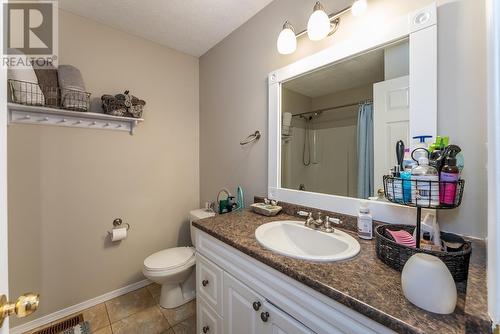 6530 Burkitt Road, Prince George, BC - Indoor Photo Showing Bathroom