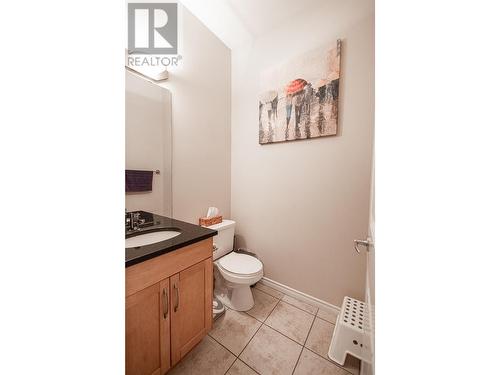 1798 Olympus Way Unit# 8, West Kelowna, BC - Indoor Photo Showing Bathroom