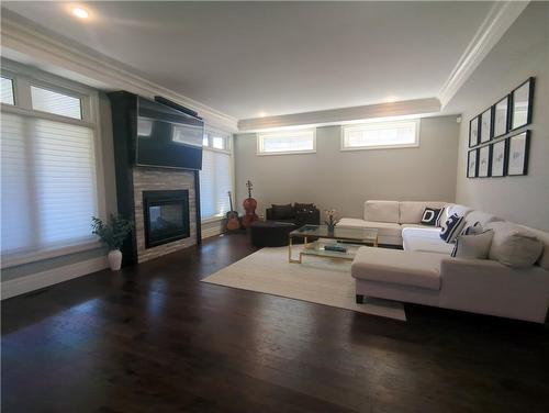 2719 Torrey Pines Way, London, ON - Indoor With Fireplace
