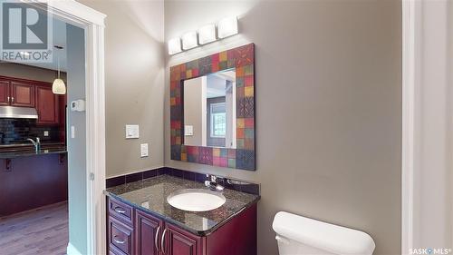 64 Stapleford Crescent, Regina, SK - Indoor Photo Showing Bathroom