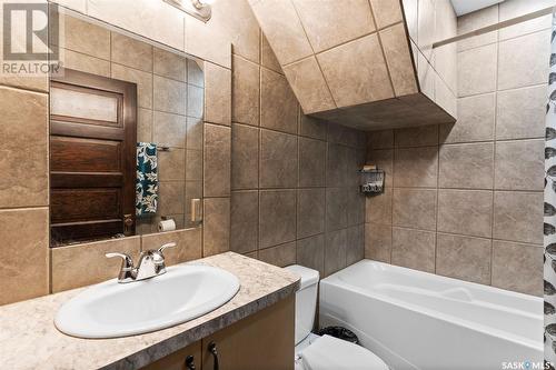502 5Th Avenue, Cudworth, SK - Indoor Photo Showing Bathroom