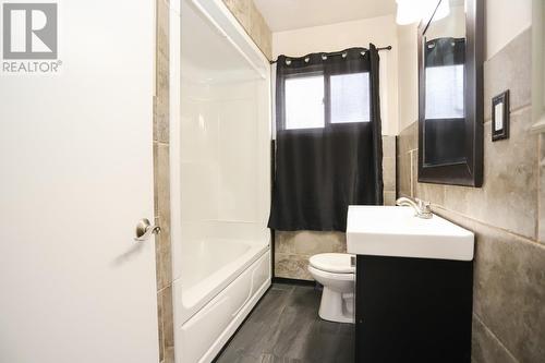 355 Dryden Ave, Sault Ste. Marie, ON - Indoor Photo Showing Bathroom