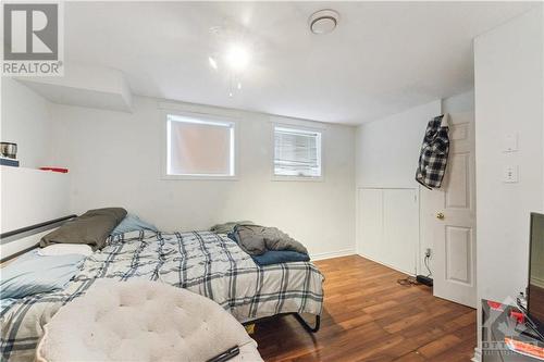 23 Forester Crescent Unit#C, Ottawa, ON - Indoor Photo Showing Bedroom