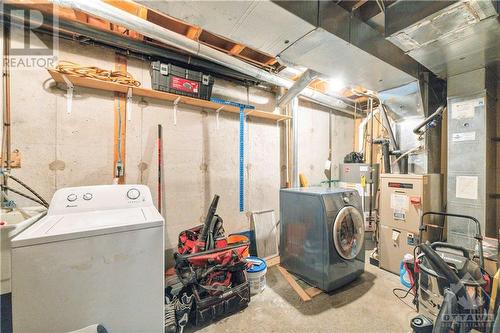 23 Forester Crescent Unit#C, Ottawa, ON - Indoor Photo Showing Laundry Room