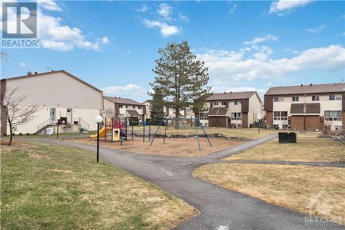 23 Forester Crescent Unit#C, Ottawa, ON - Outdoor