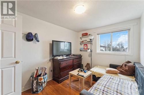 23 Forester Crescent Unit#C, Ottawa, ON - Indoor Photo Showing Other Room