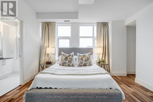 #308 -222 Finch Ave W, Toronto, ON - Indoor Photo Showing Bedroom