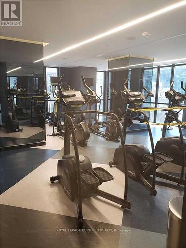 #2907 -1 Yorkville Ave, Toronto, ON - Indoor Photo Showing Gym Room