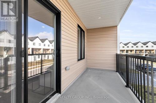 56 - 1595 Capri Crescent, London, ON - Outdoor With Exterior
