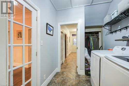4367 Ontario St, Lincoln, ON - Indoor Photo Showing Laundry Room