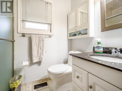 Unit B - 49 Eastchester Avenue, St. Catharines, ON - Indoor Photo Showing Bathroom