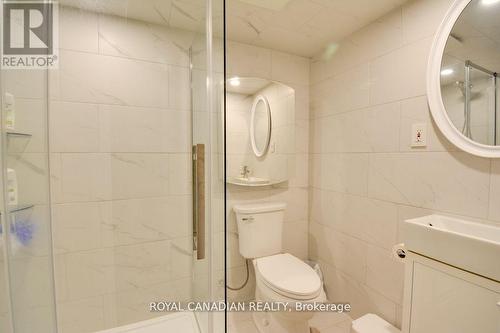 68 Maywood Road, Kitchener, ON - Indoor Photo Showing Bathroom