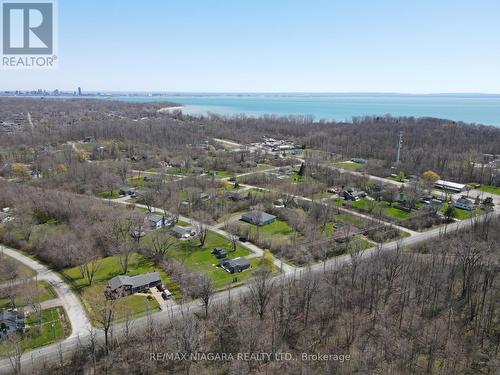 452 Rosehill Rd, Fort Erie, ON - Outdoor With View