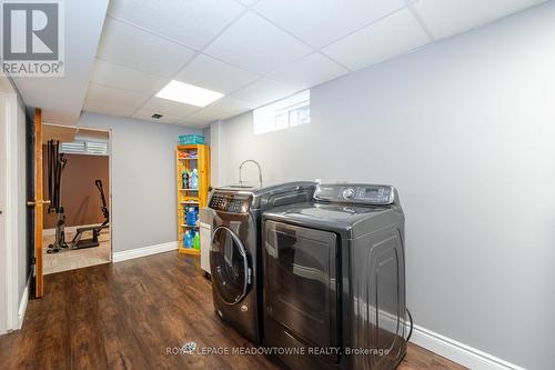 62 Terrace Dr, Hamilton, ON - Indoor Photo Showing Laundry Room