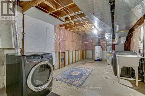 78 Benedict Court, London, ON - Indoor Photo Showing Laundry Room