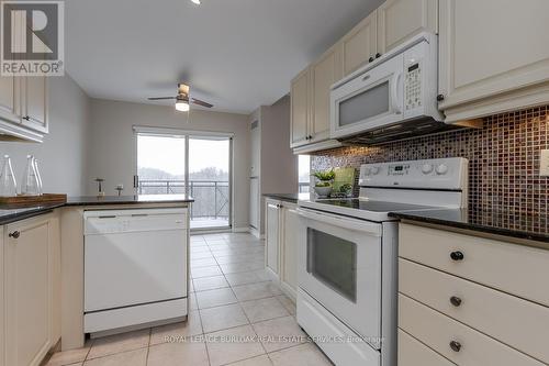 #707 -4000 Creekside Dr, Hamilton, ON - Indoor Photo Showing Kitchen