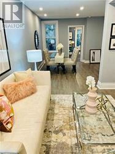 123 Lottridge Street, Hamilton, ON - Indoor Photo Showing Living Room
