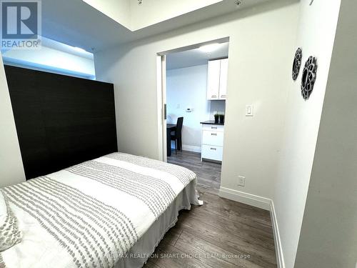 323 - 652 Princess Street, Kingston, ON - Indoor Photo Showing Bedroom