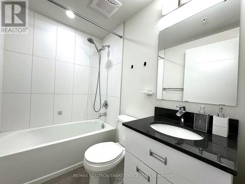323 - 652 Princess Street, Kingston, ON - Indoor Photo Showing Bathroom