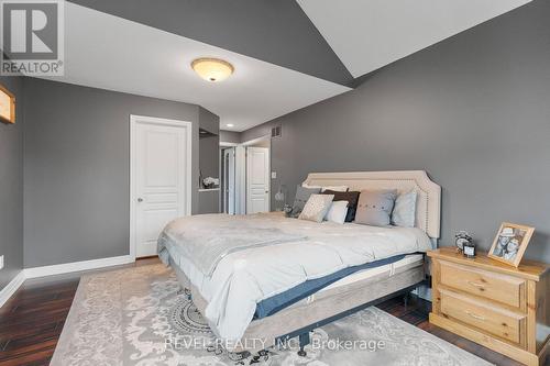 279 Lakeshore Rd W, Port Colborne, ON - Indoor Photo Showing Bedroom