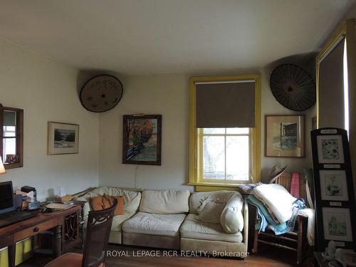 469358 Grey Rd 31 Rd, Grey Highlands, ON - Indoor Photo Showing Living Room