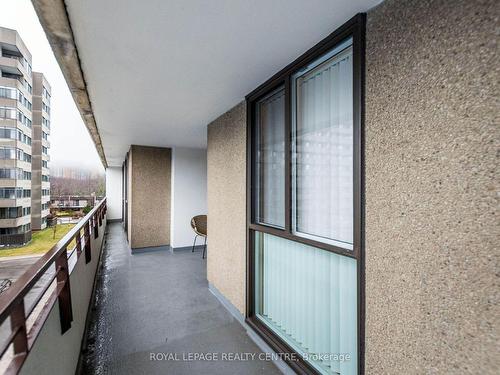 309-1300 Mississauga Valley Blvd, Mississauga, ON - Outdoor With Balcony With Exterior