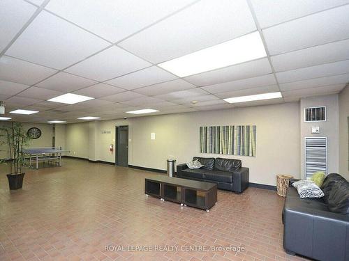 309-1300 Mississauga Valley Blvd, Mississauga, ON - Indoor