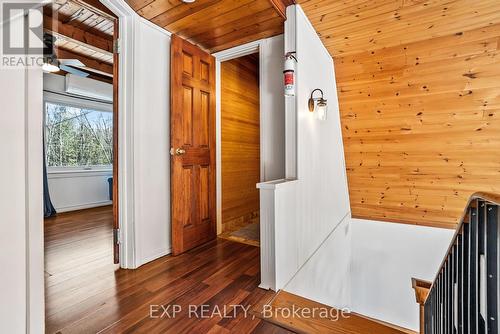 137 Fell Station Dr, Kawartha Lakes, ON - Indoor Photo Showing Other Room