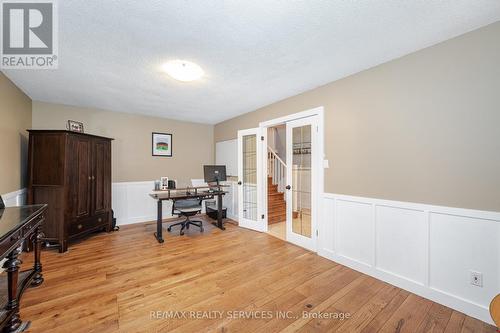 1684 Vaughan Dr, Caledon, ON - Indoor Photo Showing Office