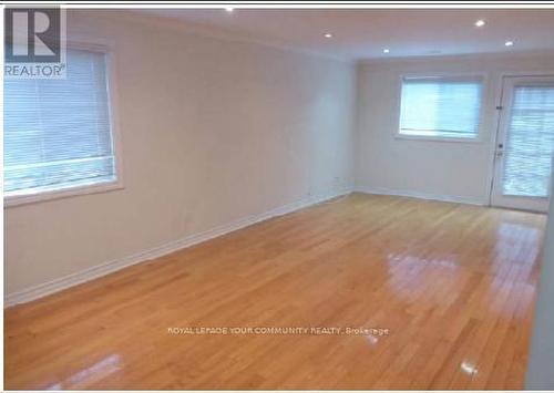 126 Clarence St, Vaughan, ON - Indoor Photo Showing Other Room