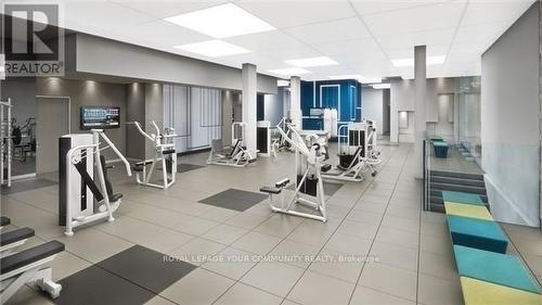 126 Clarence St, Vaughan, ON - Indoor Photo Showing Gym Room